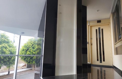 Victor Larco Herrera Apartment | Trujillo Av El Golf Apartments