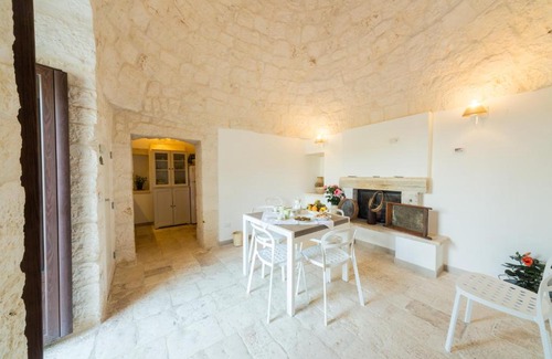 L'Assunta House | Trulli Curri