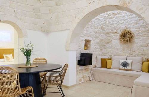 Coreggia Villa | TRULLO NATÙ Villa with private Trulli for 4 people