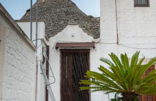 The Trulli of Alberobello Apartment | Trullo Wanda