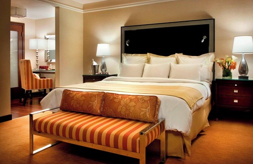 Trumbull Hotel | Trumbull Marriott Shelton