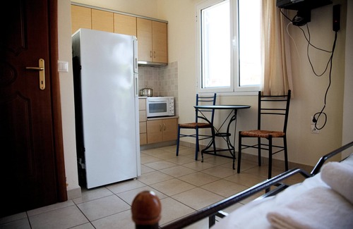 Kamena Vourla House | Tsertos Apartments