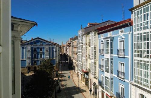 Burgos Apartment | TU HOGAR EN EL CAMINO. BURGOS CENTRO. VUT. WIFI