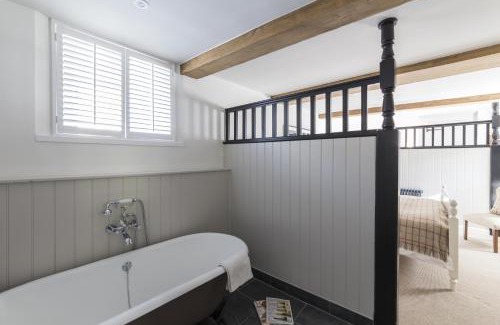 Clearwell Hotel | Tudor Farmhouse Hotel