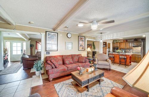 Tulsa House | Tulsa Home with Outdoor Patio and Grill!