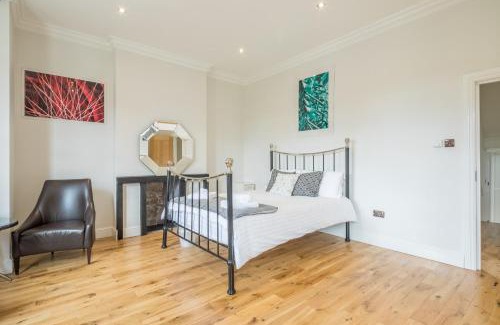 Streatham Hill House | Tulse Hill Luxury Cosy Rooms
