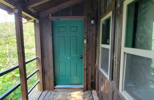 Davis Cabin | Turner Falls Cabin inside Turner Falls Park