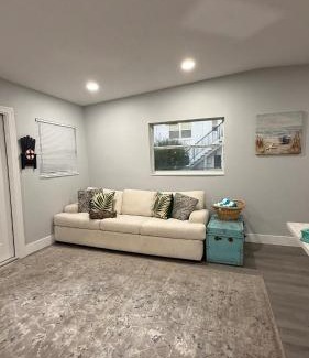 Cocoa Beach House | Turtle Cove home 1 block from the beach