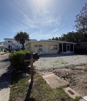 Cocoa Beach House | Turtle Cove home 1 block from the beach