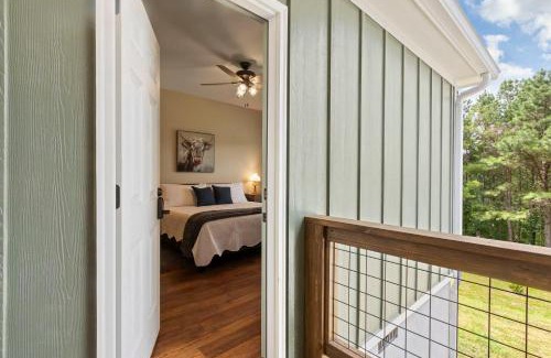 Hayesville House | TurtleKnob-3 Bedroom option