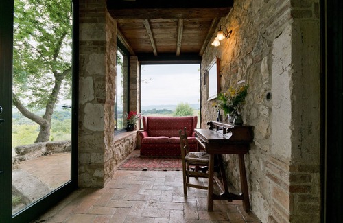 Saturnia Villa | Tuscan country villa with private swimming pool