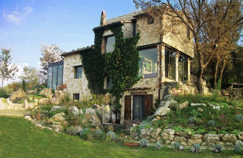 Saturnia Villa | Tuscan country villa with private swimming pool