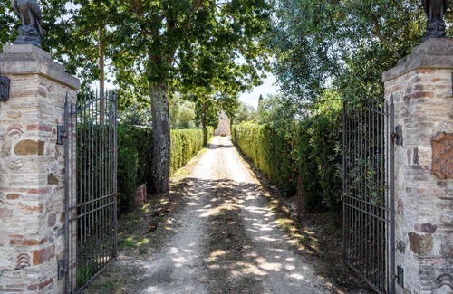 Casole d'Elsa Apartment | Tuscan Countryside Stay