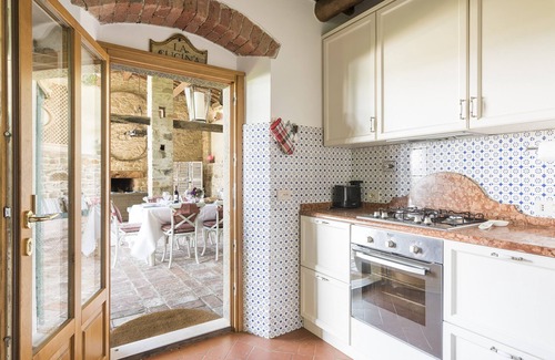 Oliveto House | Tuscan house with big patio, private pool, garden, wheelchair- and pet-friendly