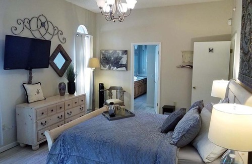Eureka Springs Bed & Breakfast | Tuscan Manor