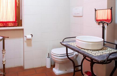 Ponte Buriano Villa | Tuscany House Villa Lia