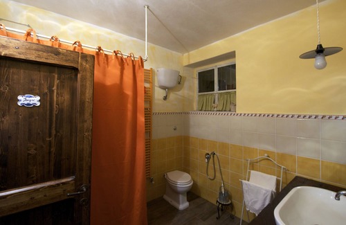 Capolona House | Tuscany in a panoramic hill, relaxation, swimming pool, equitazione