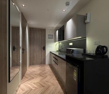 Jaypee Greens Apartment | TWILIGHT LUXURY STAYz