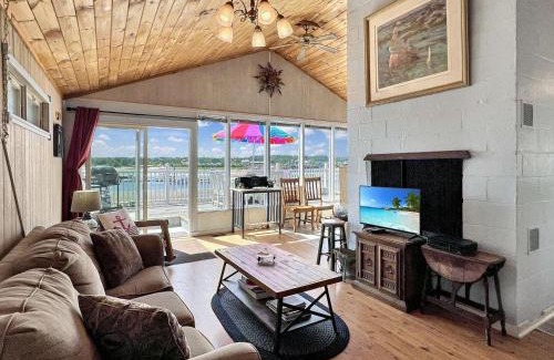 Wells Beach House | Twin Sails