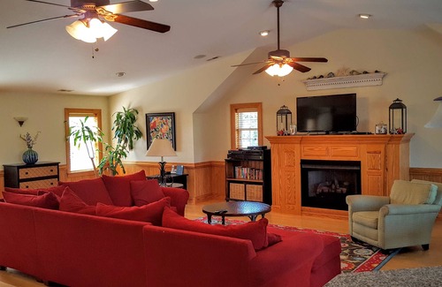 Southern Shores House | Twins Inn - Nantucket Beauty Oceanside on the OBX Southern Shores