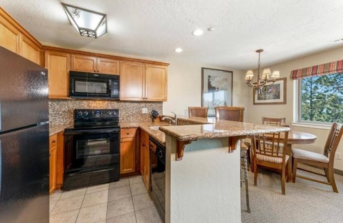 Tahoe Village Apartment | Two–2BR Villa with Full Kitchen, Fireplace + Pool, Hot Tubs & Games