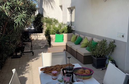 Marseillan Apartment | Two bedroom apartment near to charming historic port