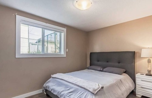 Northeast Edmonton Apartment | Two Bedroom Apartment - Cute, Spacious and Stylish
