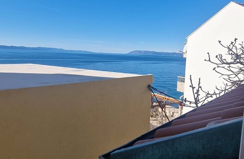 Drasnice Apartment | Two bedroom apartment near beach Drašnice, Makarska (A-23854-a)