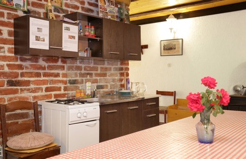 Perusic Apartment | Two bedroom apartment (pet friendly) Perušić, Velebit (A-17540-a)