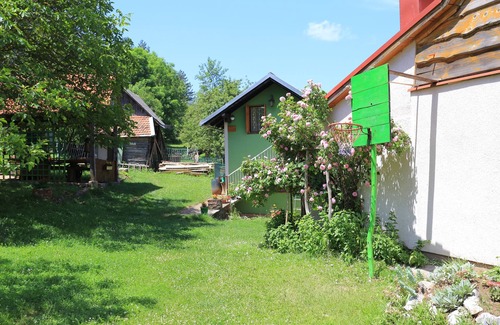Perusic Apartment | Two bedroom apartment (pet friendly) Perušić, Velebit (A-17540-a)