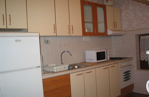 Privlaka Apartment | Two bedroom apartment with terrace and sea view Privlaka, Zadar (A-12989-b)