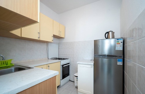 Metajna Apartment | Two bedroom apartment near beach Metajna, Pag (A-6395-a)
