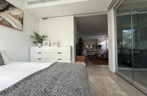 Surry Hills Apartment | Two Bedroom Apartment in Surry Hills