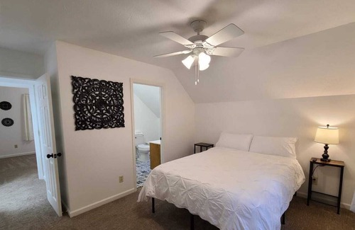 Murphy Condo | Two Bedroom Apartment in the Mountains