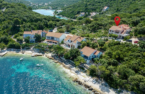Cove Tri Zala (Zrnovo) Apartment | Two bedroom apartment near beach Tri Žala, Korčula (A-4432-a)