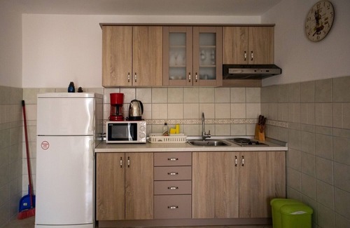 Lopar Apartment | Two bedroom apartment with balcony Lopar, Rab (A-22978-b)