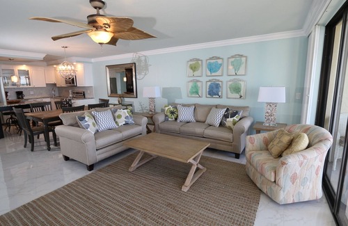 Punta Rassa Condo | Two Bedroom, Bayfront Condo - Sanibel Harbour Resort 514- H