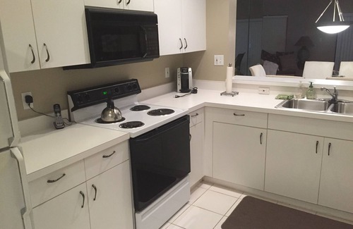 Vineyards Condo | Two Bedroom Condo in Vineyards The Concord - golf course views and next to pool