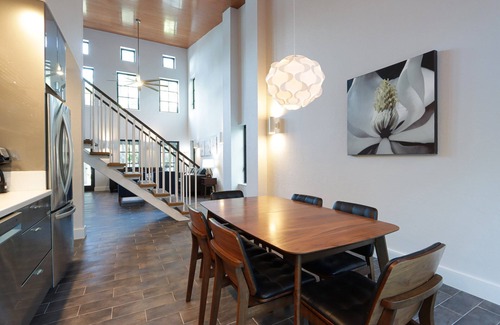 Captiva Condo | Two Bedroom Duplex, Located Only 7 Houses Away from The Gulf of Mexico! Beach Breeze