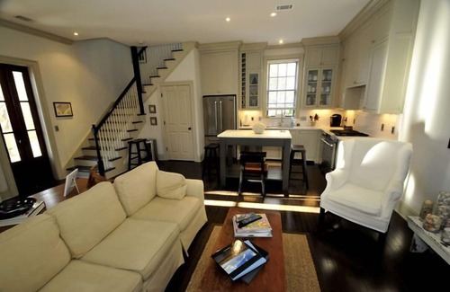 Cannonborough Elliotborough House | Two Bedroom House Downtown.nMonthly rental