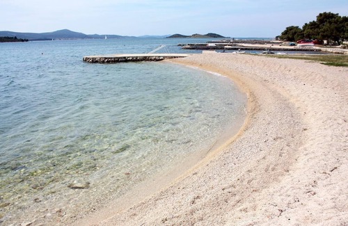 Turanj Apartment | Two bedroom apartment with terrace and sea view Turanj, Biograd (A-6177-a)