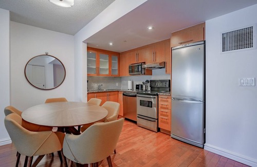 Ville-Marie Apartment | Two bedroom -Modern Furnished Apartment - Financial District & Old Port Montreal