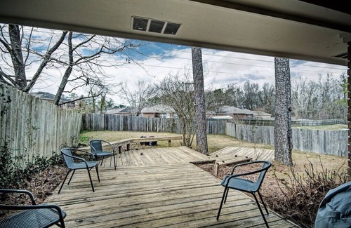 Ridgeland House | Two Bedroom Near the Reservoir by Great Fishing