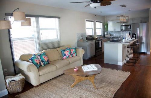 Lake Worth House | Two bedroom ranch with private deck close to beach