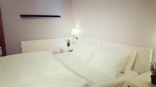 Al Abdali Apartment | Two Bedroom Shmeisani Apartment