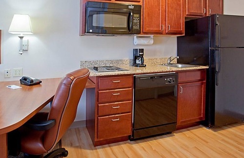 Westchase House | Two Family Unit, Kitchen, Pool, Hot Tub