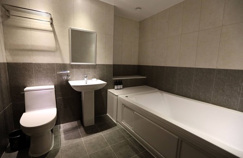 Sincheondong Hotel | Two Heart Hotel