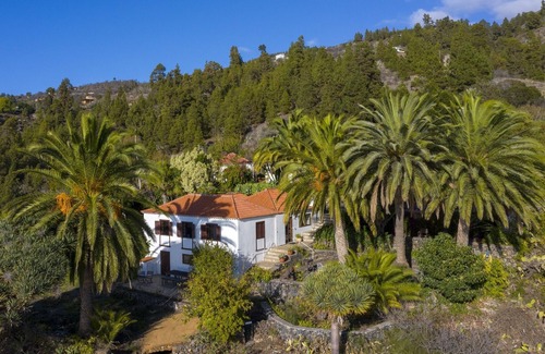 Tijarafe House | Two houses with pool on 23,000 sqm property