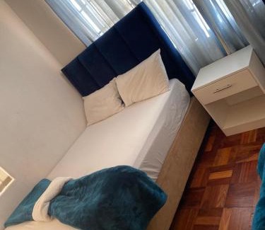 Kareeberg House | two lovers