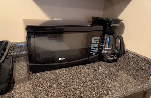 Langford House | Two Private Rooms with One Private Bathroom. Private Entrance and Kitchenette.